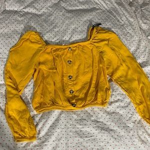 H&M yellow crop top 11-12 y